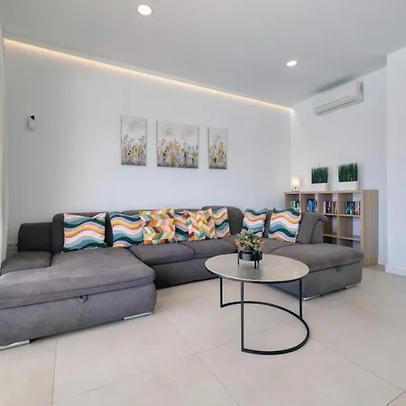 Holiday home Malvasia - Pool - 900m To Playa Montana Roja By Lanzarote Playa Blanca (Lanzarote)